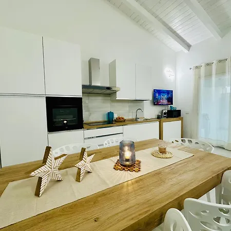 Apartamento Azzurro Meraviglioso Attico A Pochi Passi Dal Mare