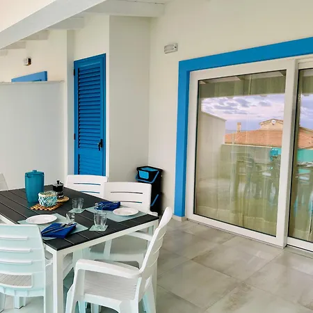 Apartamento Azzurro Meraviglioso Attico A Pochi Passi Dal Mare