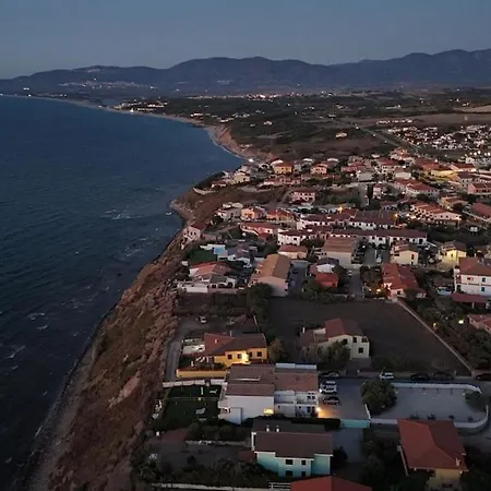 Azzurro Meraviglioso Attico A Pochi Passi Dal Mare Valledoria (Sardinia)